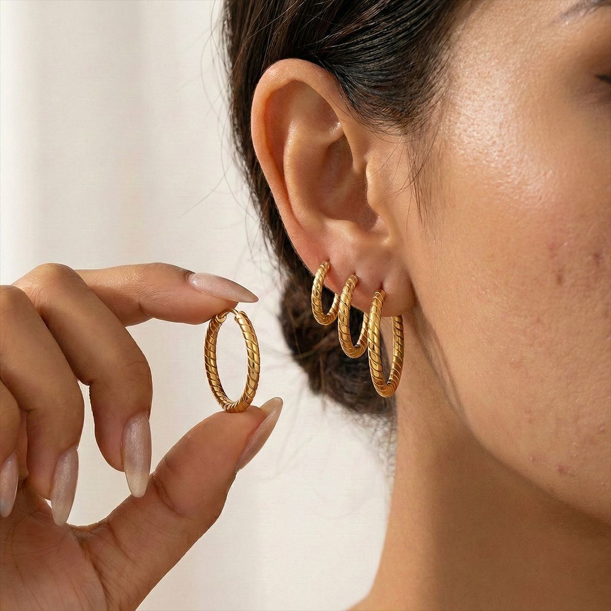 Taina europa y americana de acero inoxidable titanio ligero de lujo pernos de moda transfronterizos al por mayor explosión fábrica de joyerías suministro directo