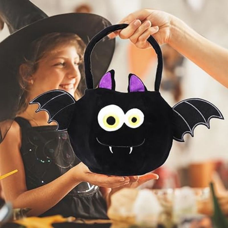 ハロウィンの装飾品はキャンデーの袋を持って幼稚園の活動のカボチャは砂糖の袋のプレゼントの袋の子供の服装の道具を求めます。|undefined