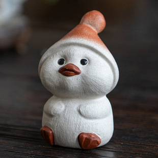 Yixing Purple Clay Tea Pet Duck Ornament, Small Yellow Duck Sculpture, Creative Tea Table Decoration, Tea Play Accessory, Can Be Raised, Wholesale from Manufacturer