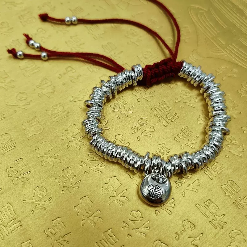 Плетёный браслет handmade, подвеска на день рождения для друга