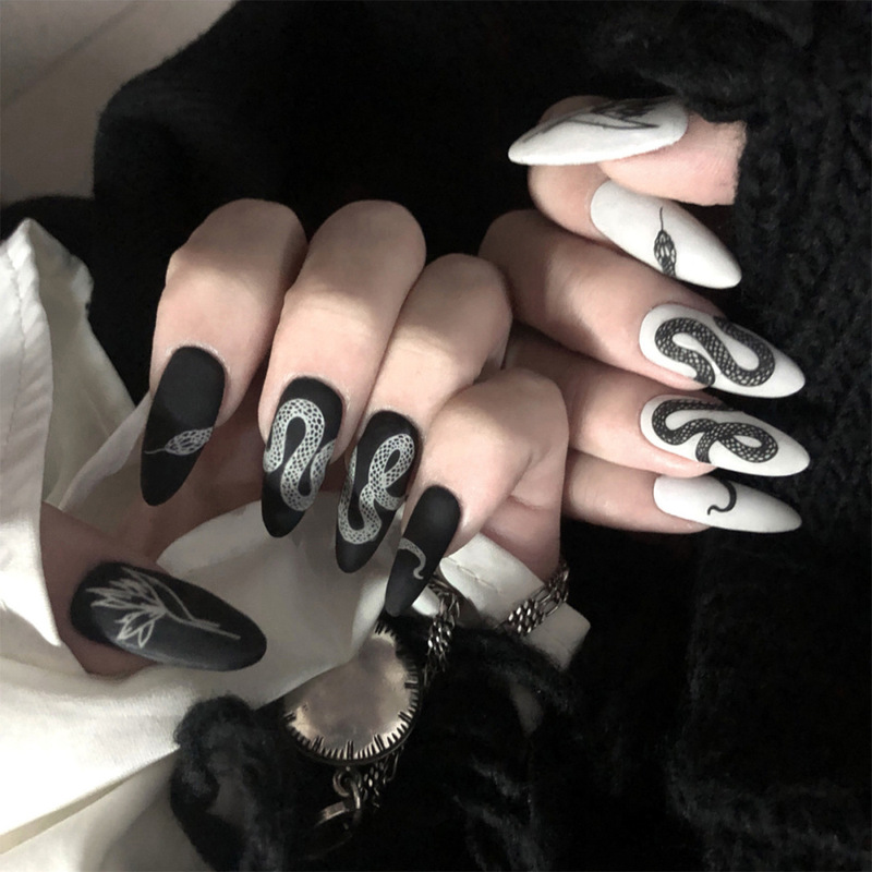 Dark Snake Pattern Mandarin Duck Wearable Manicure Fake Nails Manicure Patches Nail Patches Waterproof Removable Nail Patches Factory Sales Dark Snake Pattern Mandarin Duck Wearable Manicure Fake Nails Manicure Patches Nail Patches Waterproof Removable Nail Patches Factory Sales