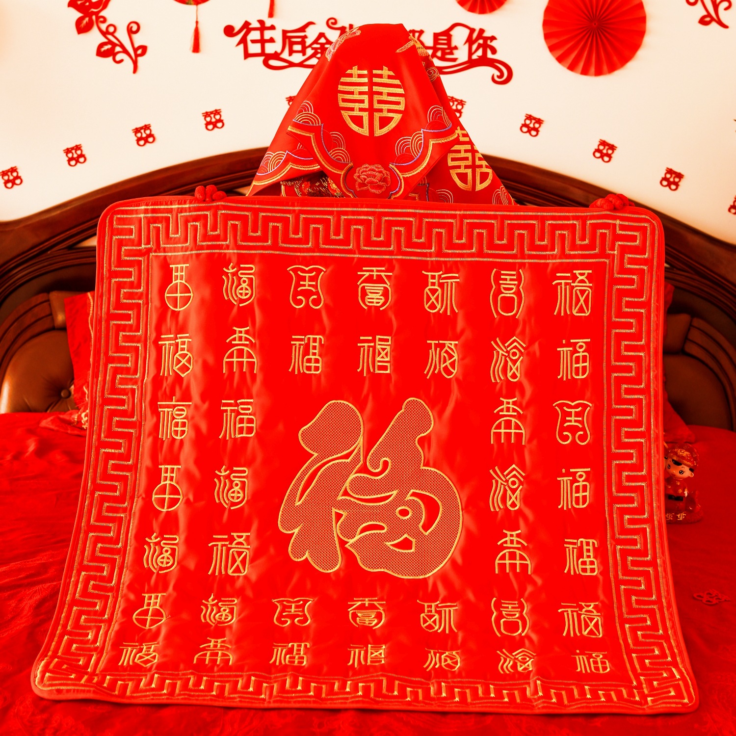 Mujeres de boda almohadilla de boda almohadilla de boda almohadilla de boda almohadilla de bordado de 100 fu para aumentar el cojín de la habitación de la boda edredón