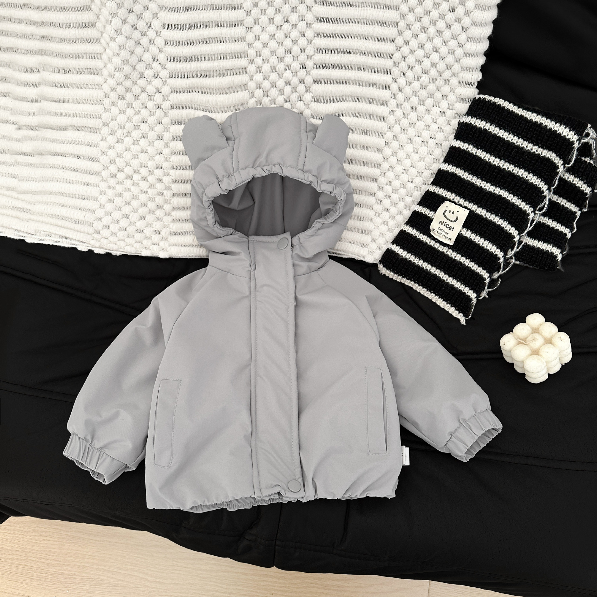 Niños lindos ropa de algodón encapuchado invierno ropa de bebé coreana más chaqueta de algodón gruesa chaqueta de bebé a prueba de viento abrigo cálido