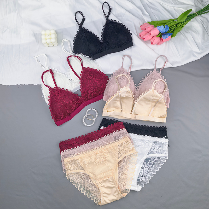 Conjunto de sujetador de copa triangular transfronteriza sin anillo de acero de hebilla de una sola fila de cinturón para limpiar el pecho de encaje sexy envuelto en el pecho de la mujer