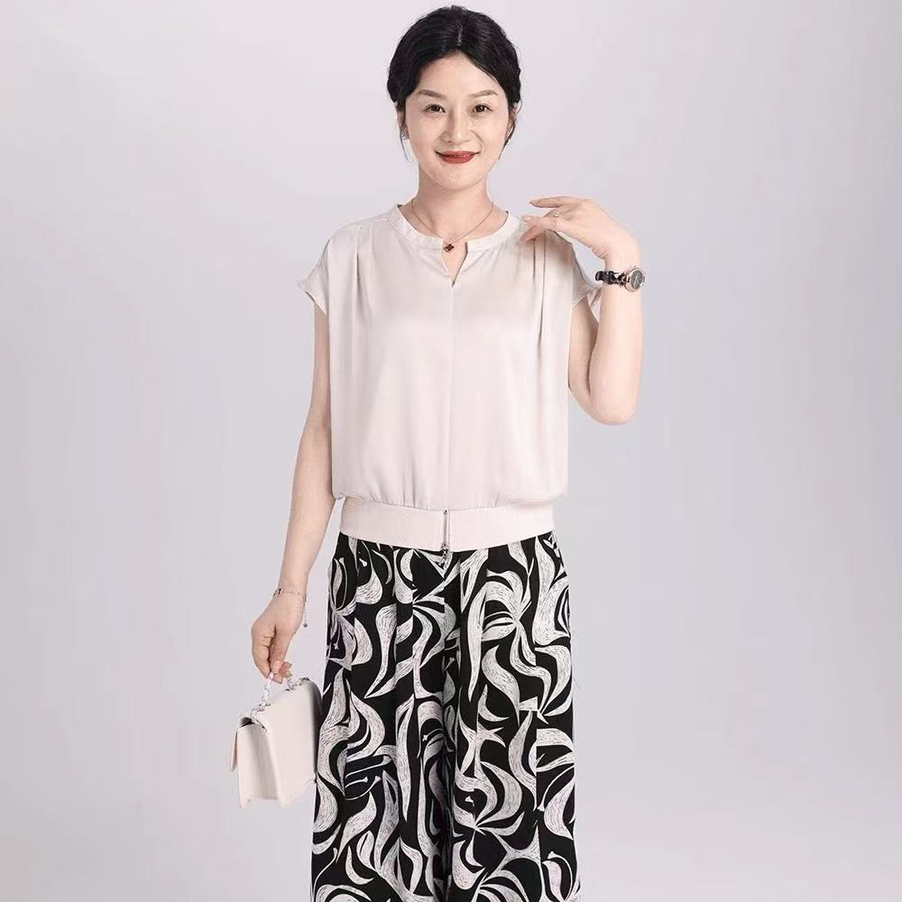 2025 New Mom Summer Tops Two-Piece Set Fashionable and Stylish Middle-Aged and Elderly Women's Slimming and Versatile Two-Piece Suit