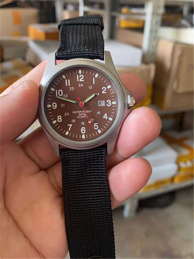 Correa de nylon reloj de hombre Calendario de comercio exterior reloj de cuarzo deseo nuevo reloj AliExpress eBay reloj militar entrega de una pieza