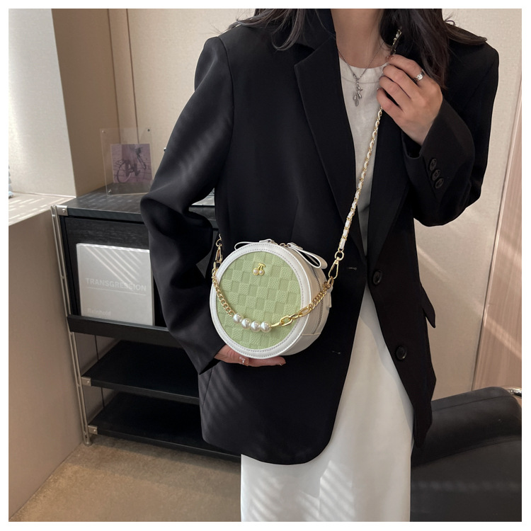 Women's Small Pu Leather Lattice Cherry Streetwear Pearls Zipper Crossbody Bag display picture 3