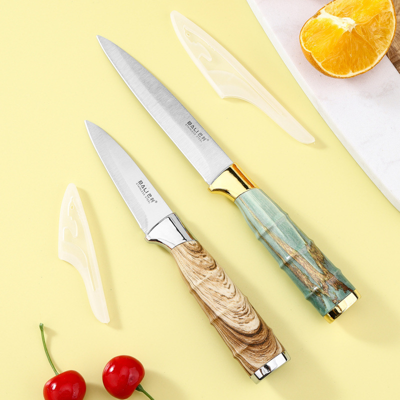 Spot comercio exterior venta caliente caja de exhibición mango de bambú cuchillo de pintura en aerosol juego de cuchillos de tapa de galvanoplastia doble regalo de cocina caja de regalo