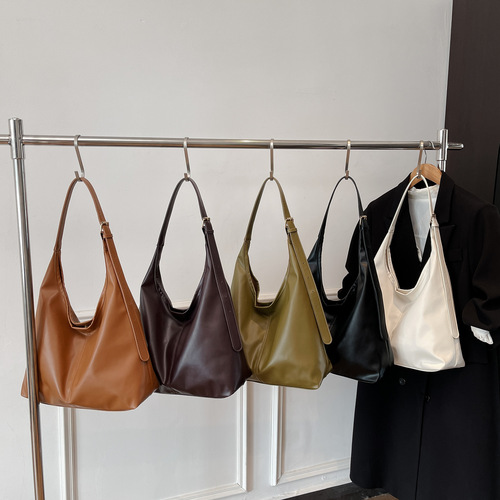 Large-capacity bag for women autumn  new fashionable shoulder bag simple fashionable large-capacity commuting tote bag for women