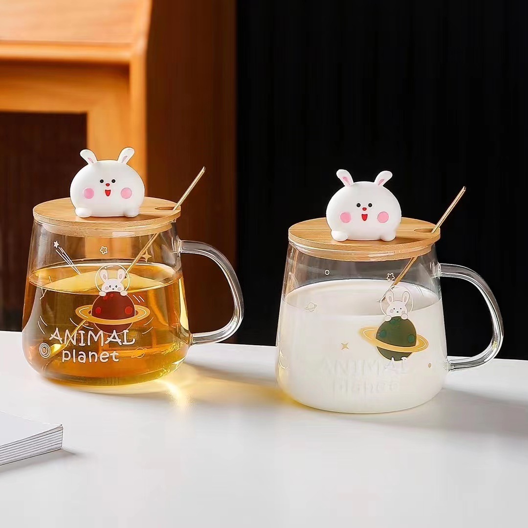 Taza creativa de conejo lindo con tapa cuchara de vidrio taza personalizada de dibujos animados con mano regalo desayuno taza de agua
