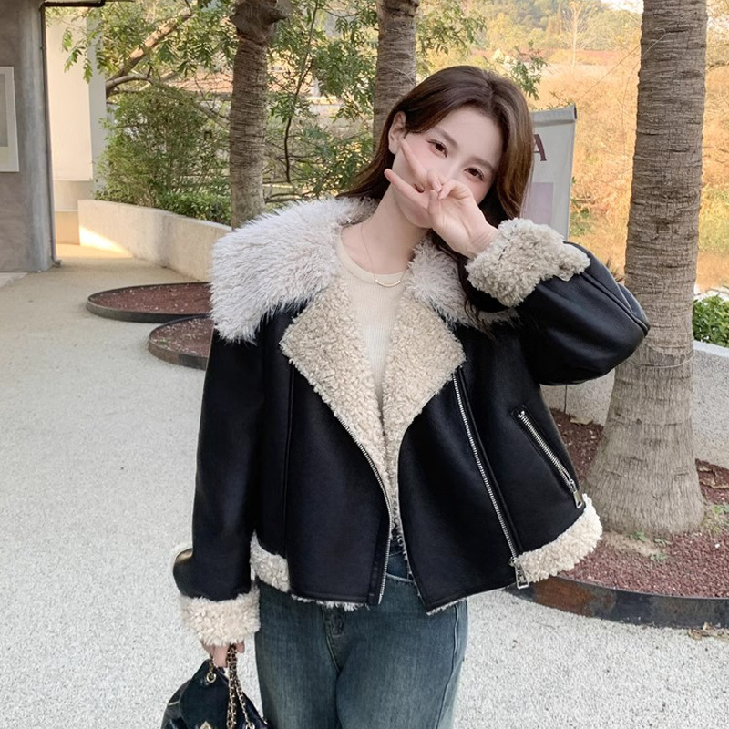 2024 Winter High-End Fur All-In-One Small Large Lapel Suede Lamb Wool Motorcycle Jacket Short Outwear for Women