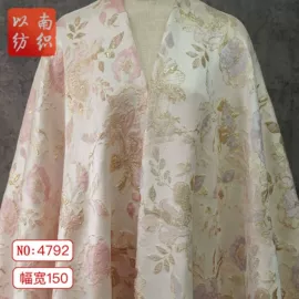 色织、提花布;印花、扎染布;涤纶面料