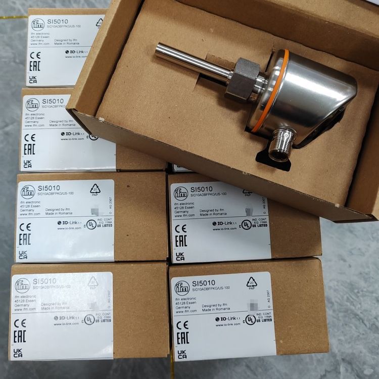 流量传感器装置 SI5004 对管道中液体和气体的可靠监控