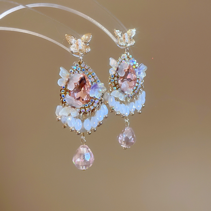 Aguja de plata con diamantes de cristal pendientes de bordilla estilo nacional pendientes de temperamento pequeño ligero lujo de alta calidad industria pesada exageración pendientes