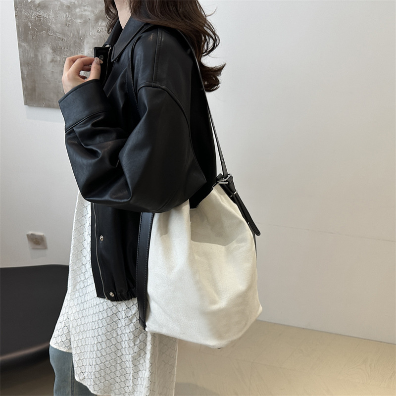 Nichezhong retro bolso de cubo para mujeres 2024 nuevo otoño y invierno versátil bolso de alta sensación bolso de hombro