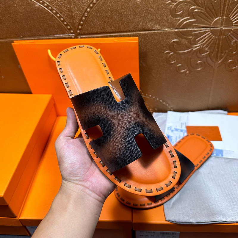 European and American High-End Men's Slippers, Genuine Leather, Fashionable Outer Wear, Flats-Soled Slippers, Casual Trendy Vietnamese Rubber Slide Slippers