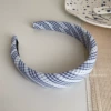 Wide lace pattern blue check