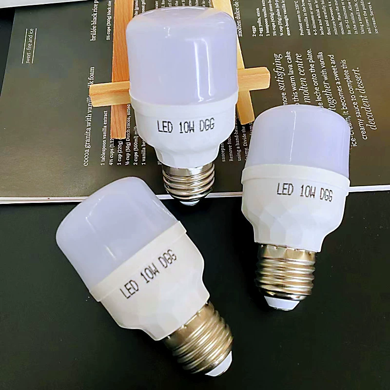 10 Вт Энергосберегающая лампочка Белая Энергосберегающая лампочка домашний универмаг работает Jianghu стойло питания оптом