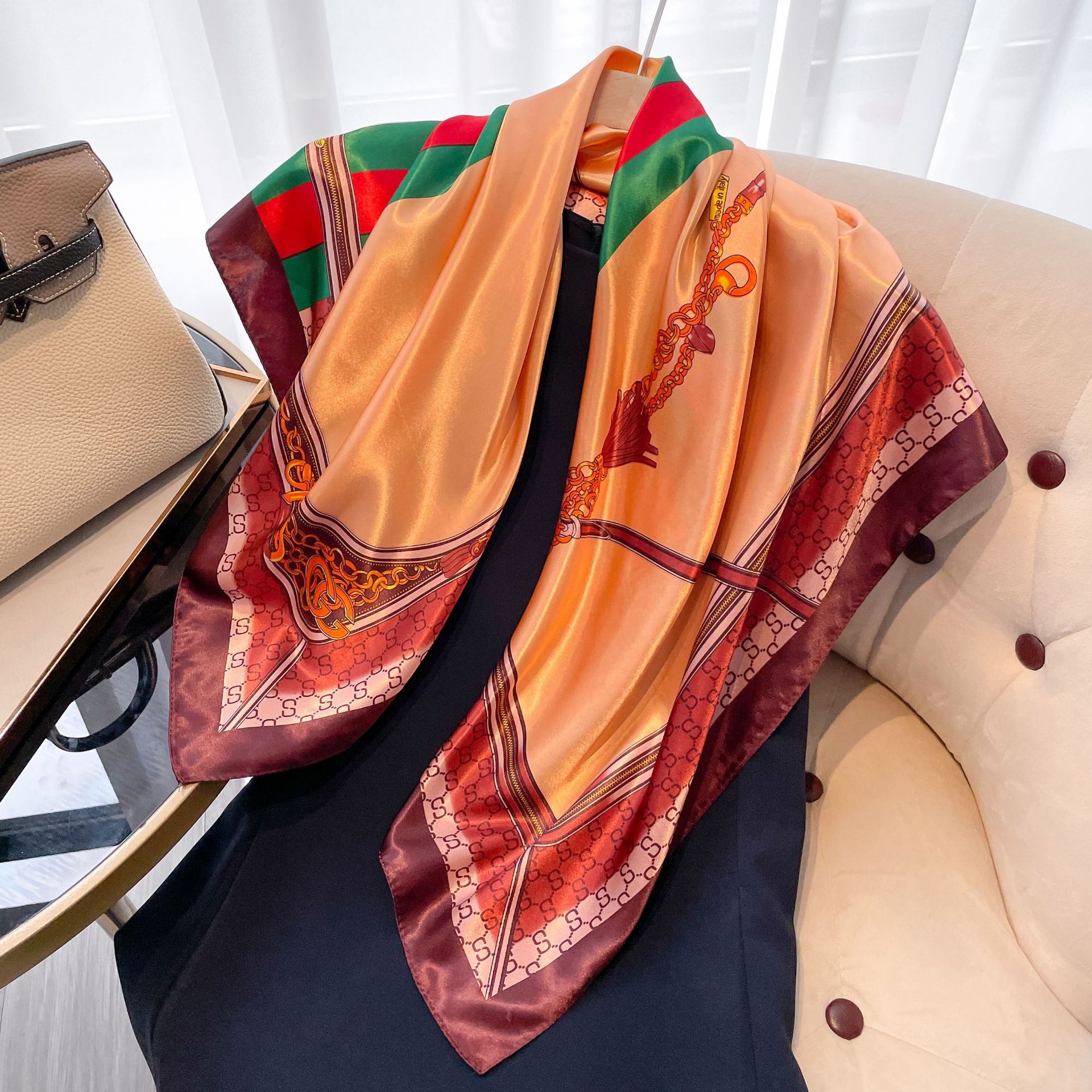 Écharpe de cetim estampada mulher grande xale verão proteção_voghion.com