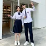 初中学院风毕业照白衬衫校服