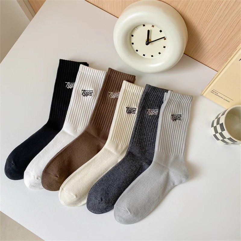 Zhuji letter white mid-calf socks for men and women, summer thin breathable fashion sports couple socks