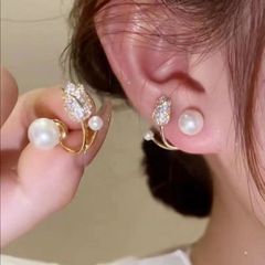 新しいダイヤモンドがちりばめられたパールチューリップイヤリング、ファッショナブルで絶妙でハイエンドでエレガントな女性の人気のイヤリング