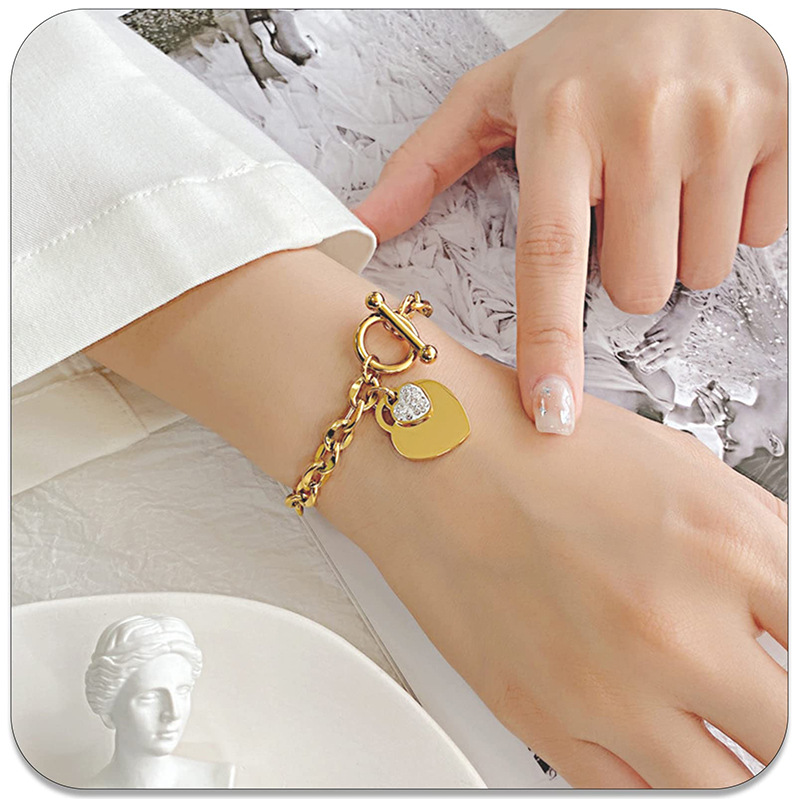 18g Weight Artificial Diamond Inlay Material Bracelets Classification 1 Piece Quantity Holiday, Daily Occasion Titanium Steel Material Heart Shape Pattern Women's Gender Asymmetrical, Inlay Design Simple Style Style Simple Style Heart Shape Titanium Steel Asymmetrical Inlay Artificial Diamond Bracelets 7