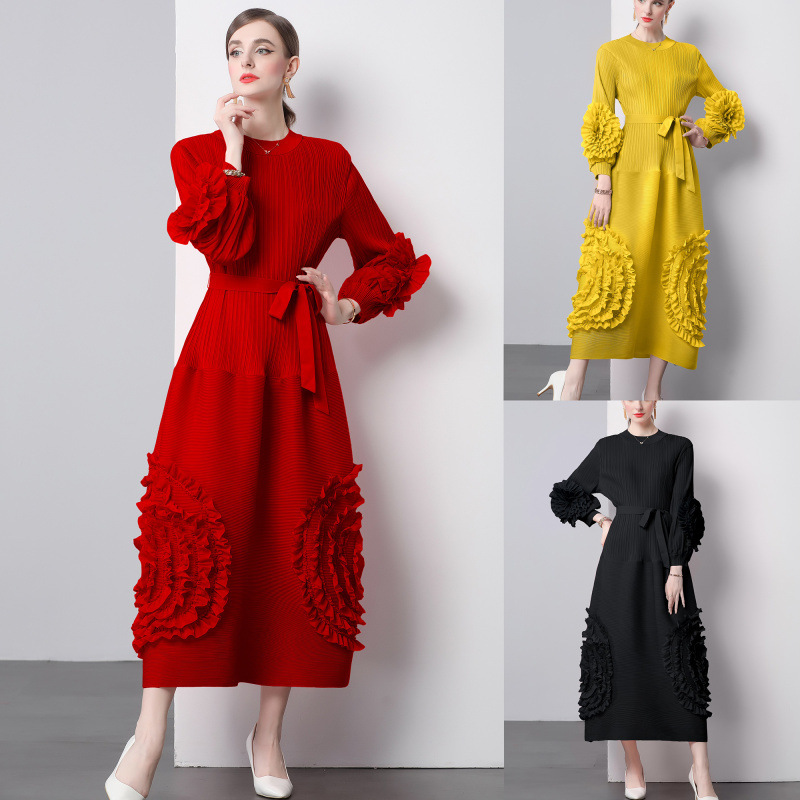 Miyake New Pleated High-end Fashion Lace Elegant Temperament Lace Bubble Sleeve High Waist Design Sense dress Women Miyake New Pleated High-end Fashion Lace Elegant Temperament Lace Bubble Sleeve High Waist Design Sense dress Women