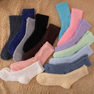 Socks men's and women's autumn and winter fleece-lined thickened half-edge velvet mid-calf socks solid color warm coral velvet socks sleep floor socks
