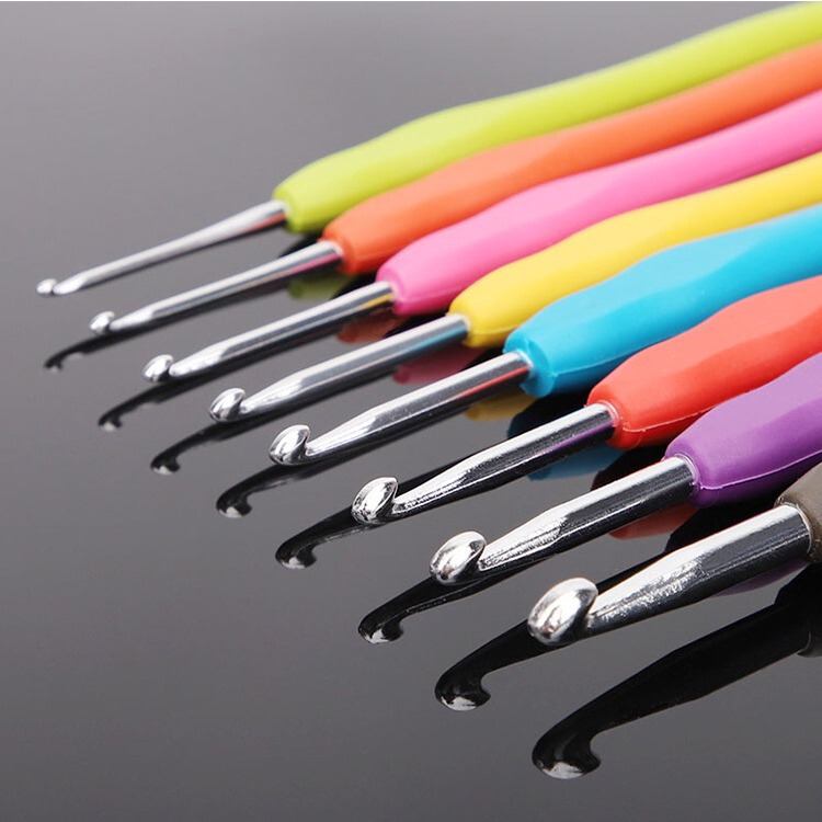 A Complete Set of Crochet Hook Knitting Needle Tool Set Knitting Wool Thick Knitted Sweater Scarf DIY Crochet Hook