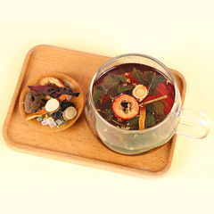 Sour plum soup is sold in bulk packaging. Summer no-boil summer fruit tea. Roselle, hawthorn, mulberry and orange peel are individually packaged.