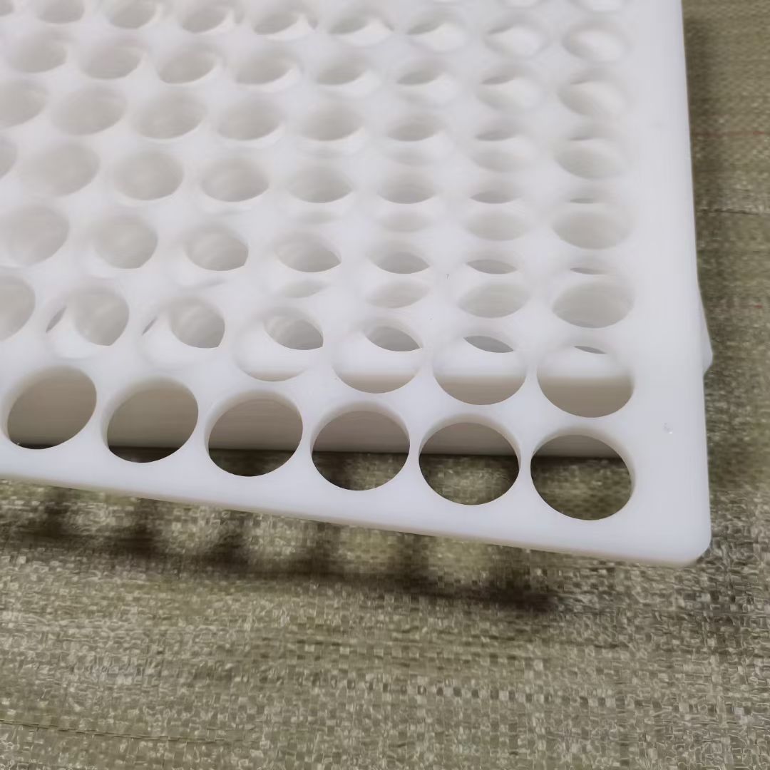 白色PP冲孔板硬塑料洞洞板镂空过滤带孔网板拍浆拉毛拍子pvc隔板