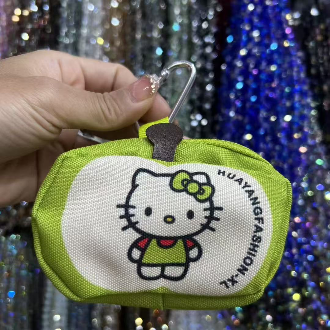 새끼 고양이 녹색