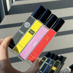 ������Ɓ��R�d�羳����10ml�־õ���������ȻСԇ��Ůʿ��ˮ���l