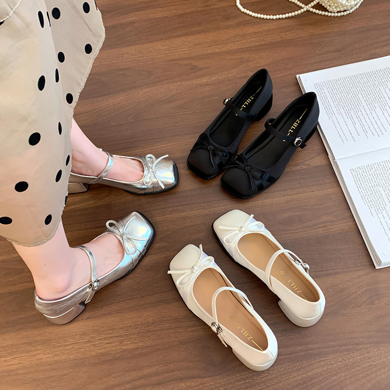 559-1 Mary Jane High Heels Women's Thick Heel Square Toe Satin Women's Shoes Fat Feet Wide Fat Flats Large Size Women's Shoes 41-43