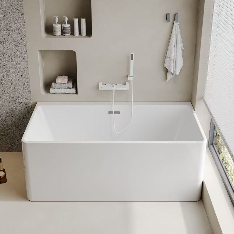 Acrylic bathtub, seamless one-piece design, for adult home use, freestanding, suitable for small spaces in homestays, insulated, rectangular, deep soaking bathtub