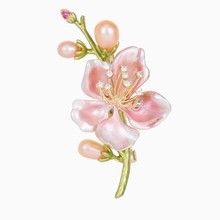 气质珍珠玉兰花胸针女新中式旗袍配饰轻奢高级感别针大衣胸花