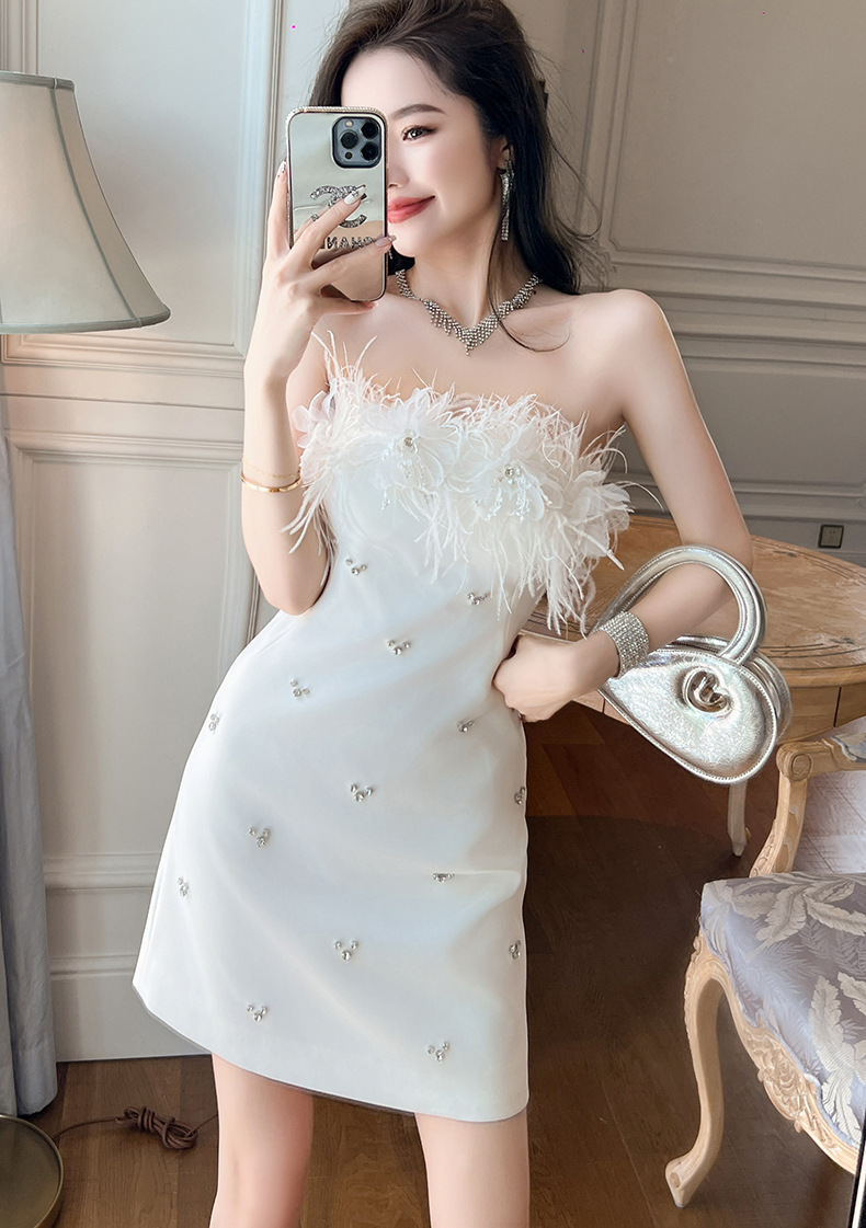 Váy trắng dự tiệc sinh nhật phong cách người nổi tiếng đính lông thú và kim cương — Màu trắng chi tiết 5