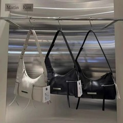 マティンキムバッグ韓国ニッチハイエンドレディース多用途マティンキム非対称ショルダーバッグ脇の下バッグ