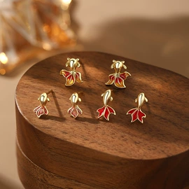 耳钉;项链;戒指