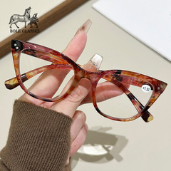 新しい男性のファッショナブルなスタイルのフルフレーム老眼鏡キャットアイトレンディなハイエンドの若々しい老眼鏡卸売女性