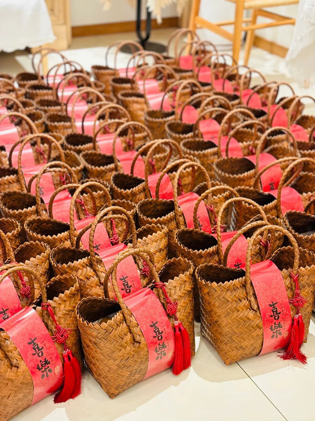 2025 new woven handbag basket holiday gift packaging basket full moon gift bag housewarming birthday happy event gift 3