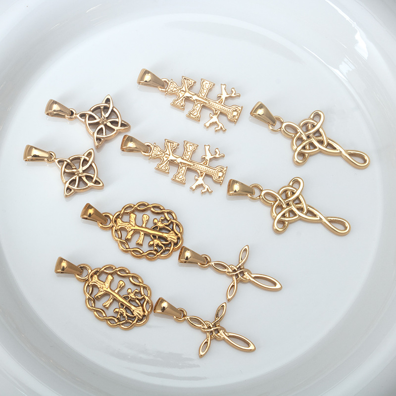 13 * 23mm, 15*18mm, 16*23mm Jewelry Making Size DIY Jewelry Accessories Classification 1 Piece 13 * 23mm 15*18mm 16*23mm 304 Stainless Steel Geometric Pendant
