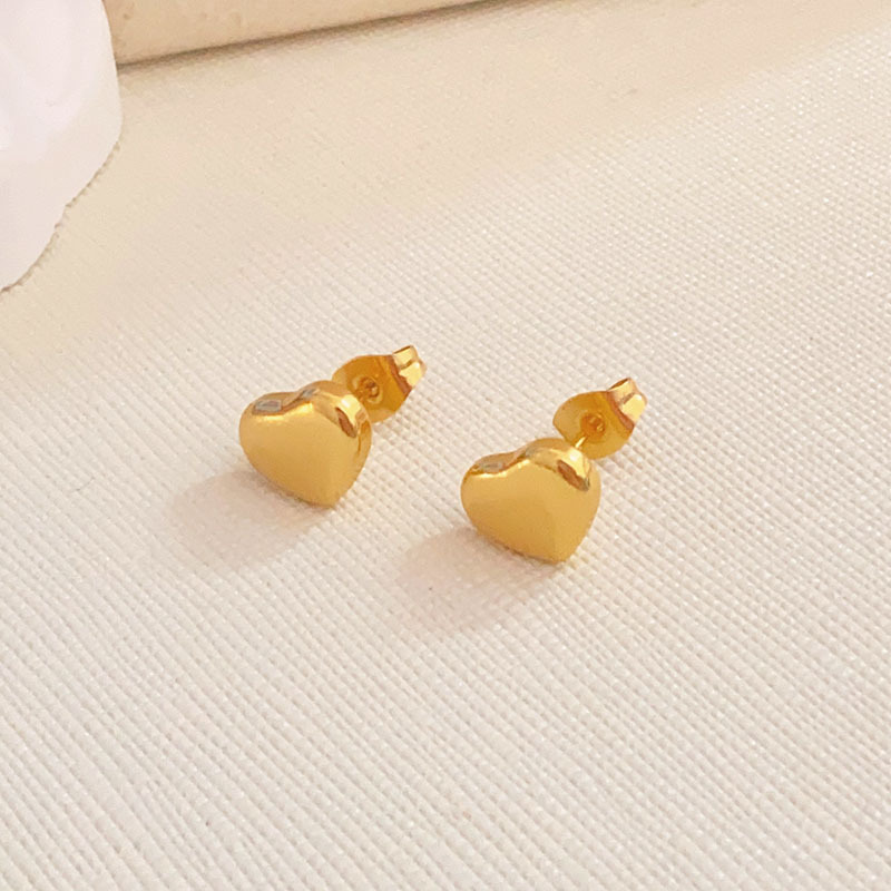 Heart Shape Pattern 1 Pair Simple Style Heart Shape Titanium Steel Earrings