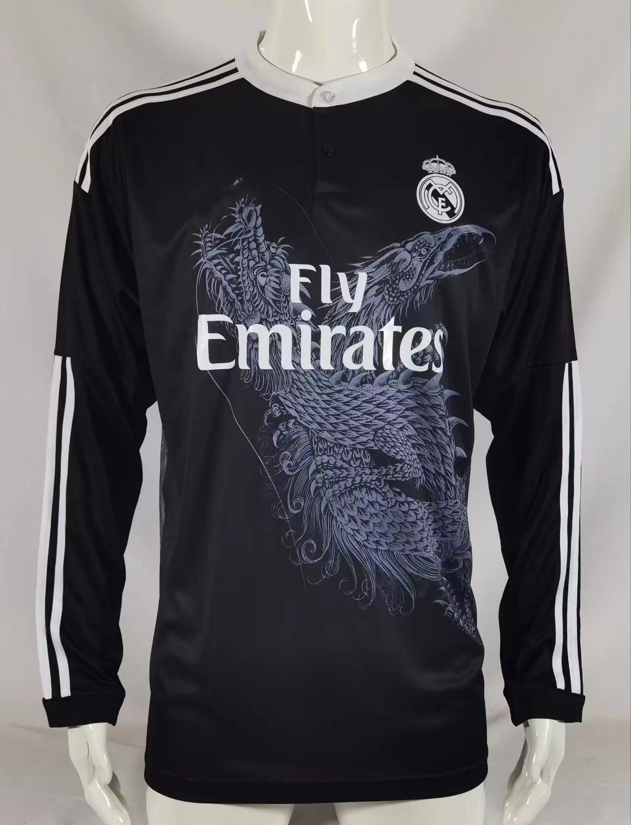 14-15 Real Madrid deux invités / S