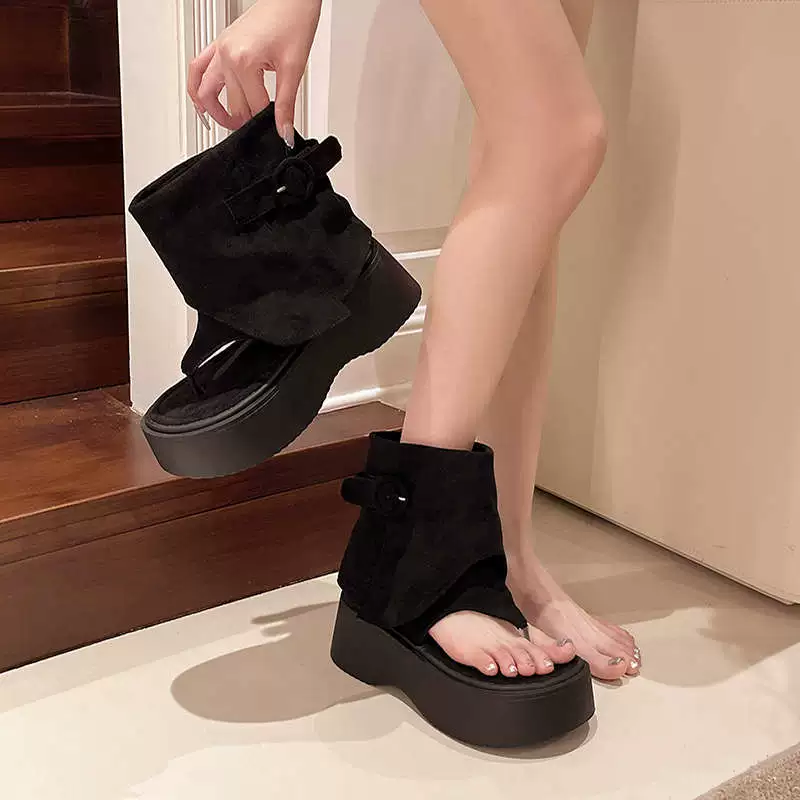 High denim skirt platform, low boots, high-quality style