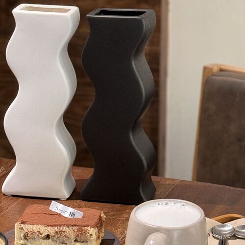 Ins Cross-border Sanding Curved Wave Ceramic Vase Minimalist Nordic Decor Yedong Chaozhou Manufacturer Wholesale Antique