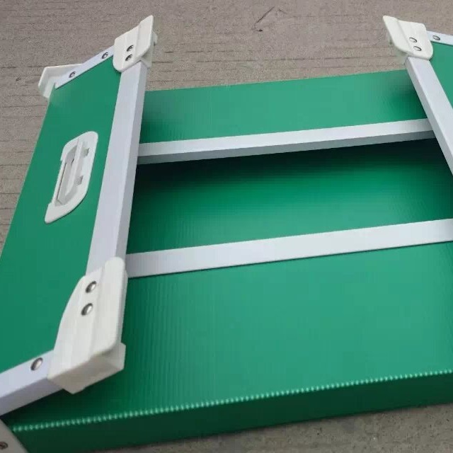 广东东莞中空板 万通板折叠式周转筐批发 塑料箱配件