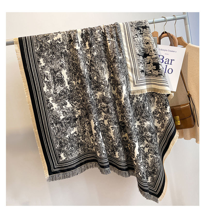 2023 Autumn and Winter New Style Cashmere Thickened Square Air Conditioned Shawl Tassel Warm Scarf for Women_voghion.com