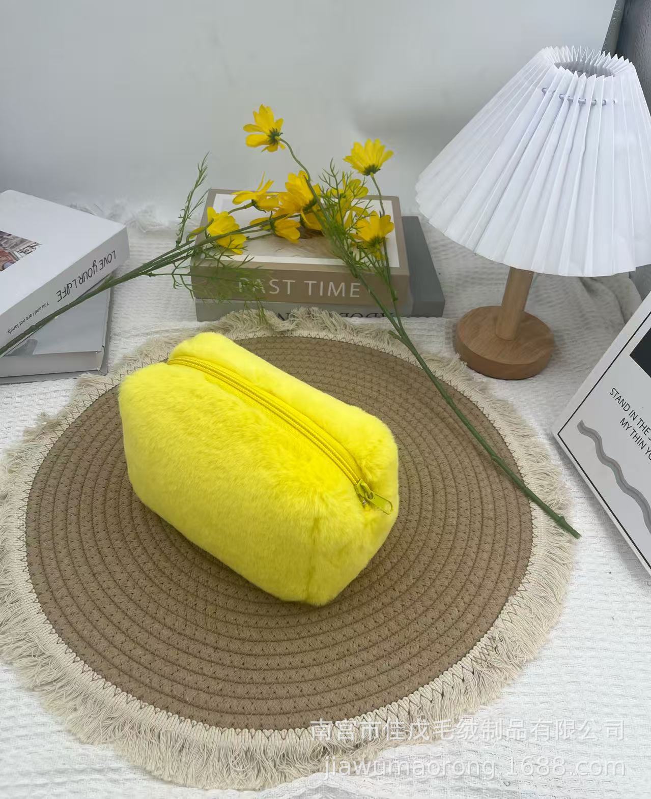 노란색